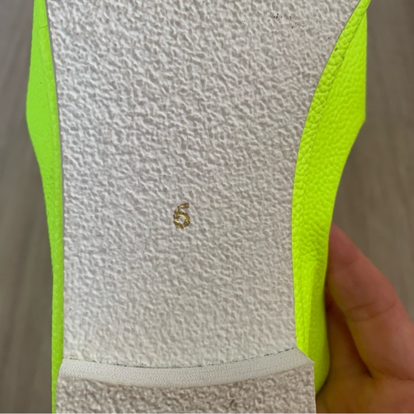 U-Dot “U.No.5” by Takumi Inomata Neon Leather Slip-ons - Picture 8 of 9